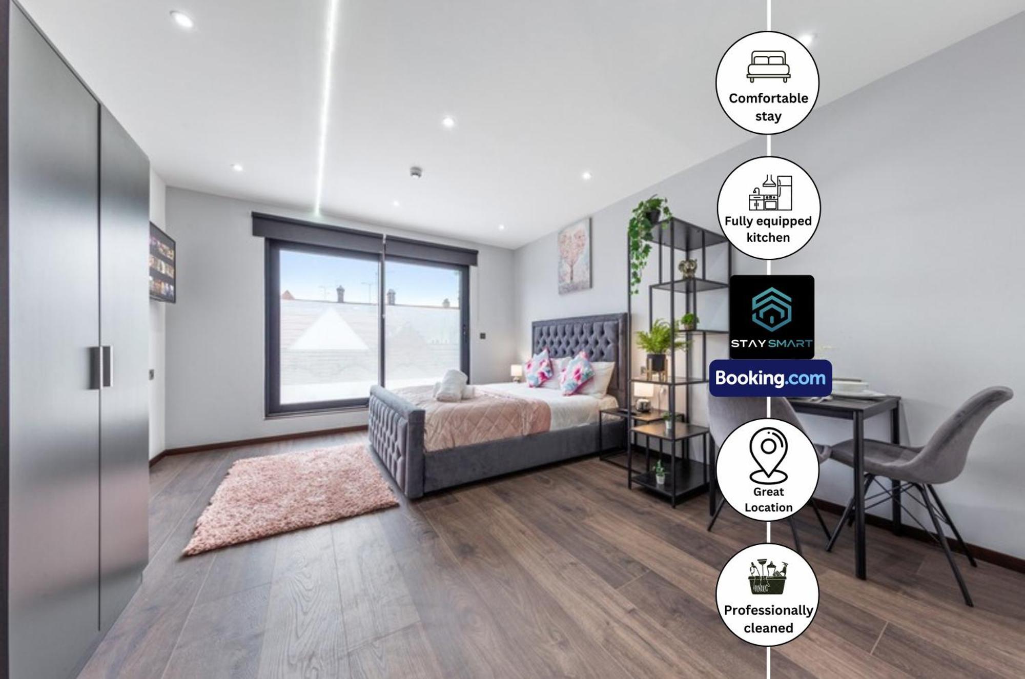 Stylish Studio Apt By Stay Smart Short Lets & Serviced Accommodation Woodstock With Free Wifi Londen Buitenkant foto